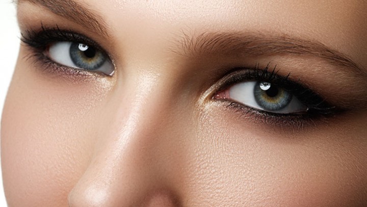 woman-eyes-blepharoplasty